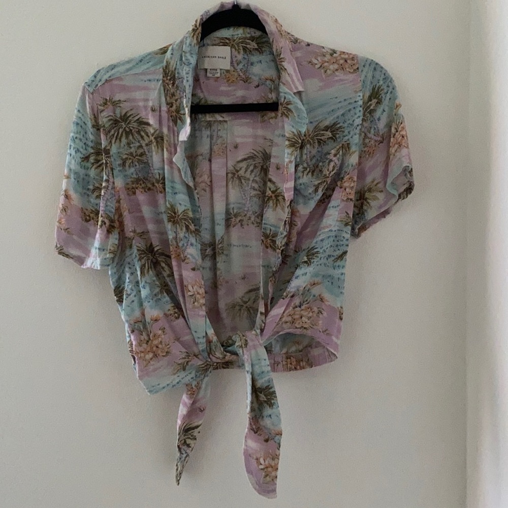 American Eagle shirt